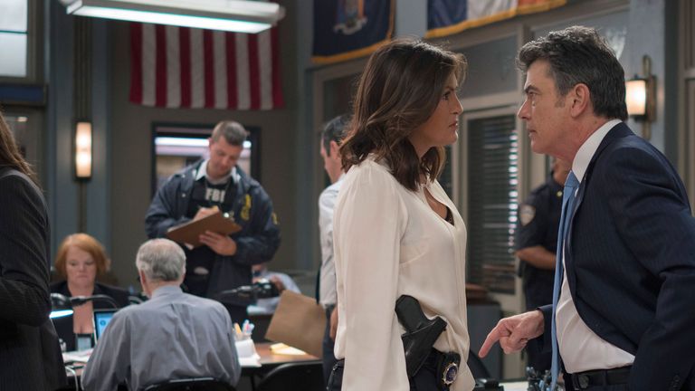 5 - Law & Order: Special Victims Unit - Season 18 - Episode 1