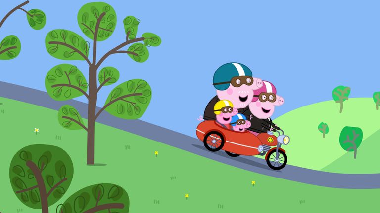 My5 - Peppa Pig - Season 7 - Episode 5 / Motorbiking